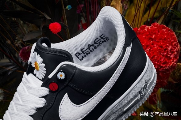 EXOSUHO、朴信惠晒图认证！GD权志龙设计Nike鞋遭遇黄牛爆炒