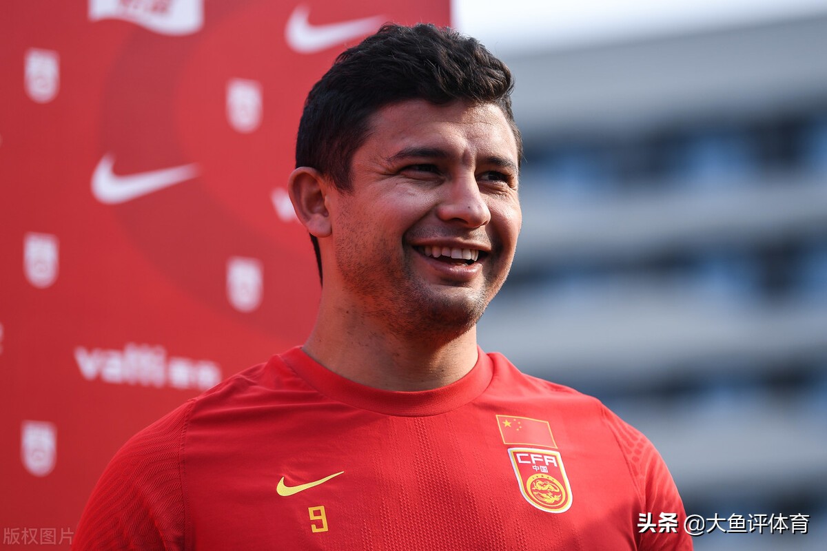 国足生死战首发11人预测，蒿俊闵吴曦携手四大归化决战越南