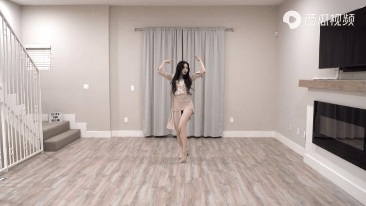 跳首偶像的歌tonight舞蹈,跳偶像的歌