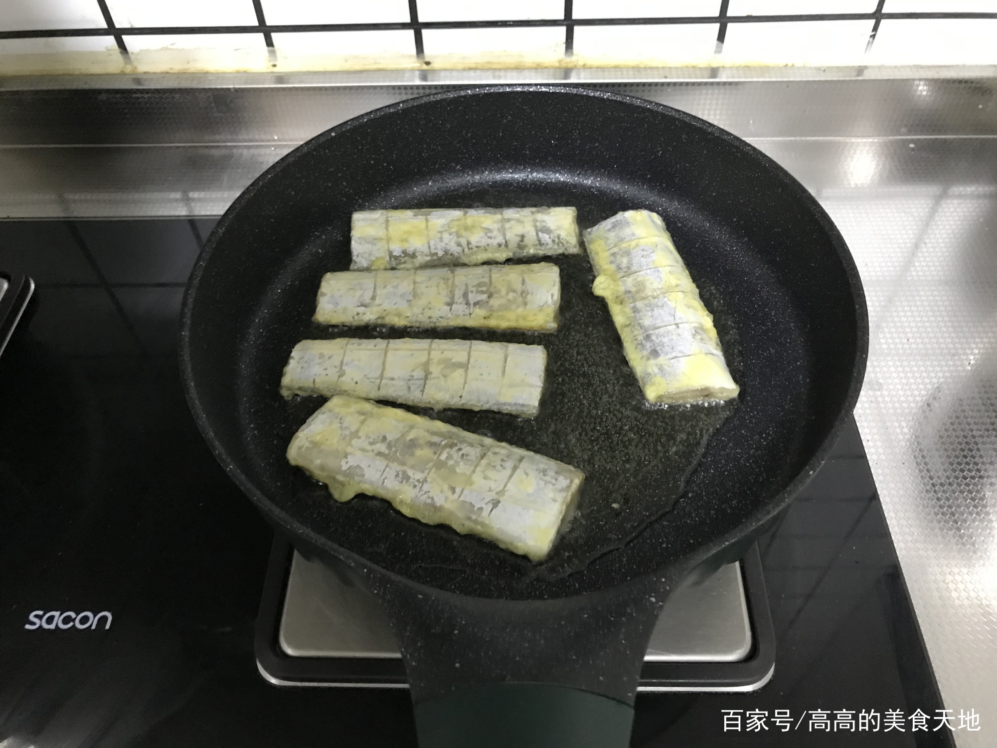 过年煎鱼要这样煎不沾锅不破皮,煎鱼不破皮不粘锅的方法