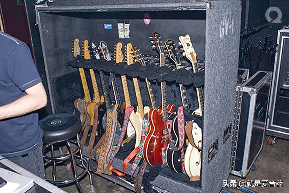 吉他有几种玩法,吉他的几种玩法