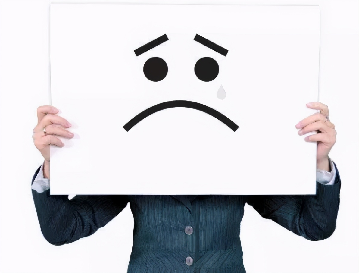 中年危机被辞退了怎么办,中年人的职场困境如何破局