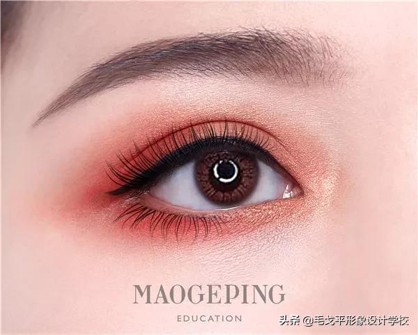 日常眼妆这样画自然清爽更耐看,日常眼妆小技巧三步轻松搞定眼妆
