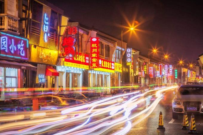 杭州西湖附近美食攻略,杭州吃货美食超全攻略