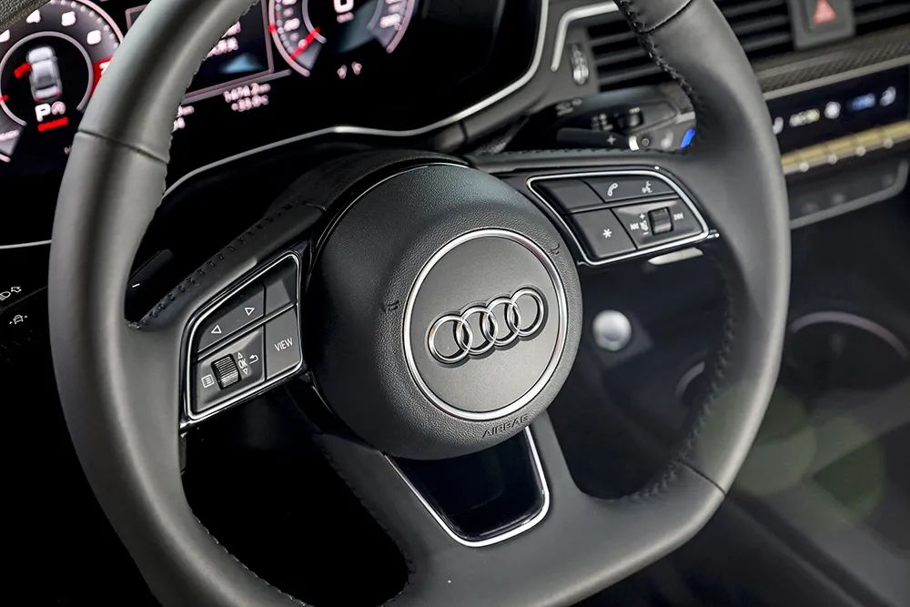 试新奥迪a4,全新a4l路试