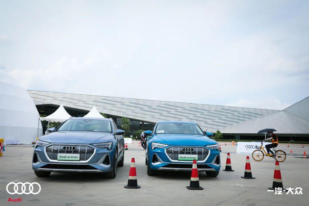 最新款奥迪rs5赛道试驾,奥迪rs5双门版赛道测试