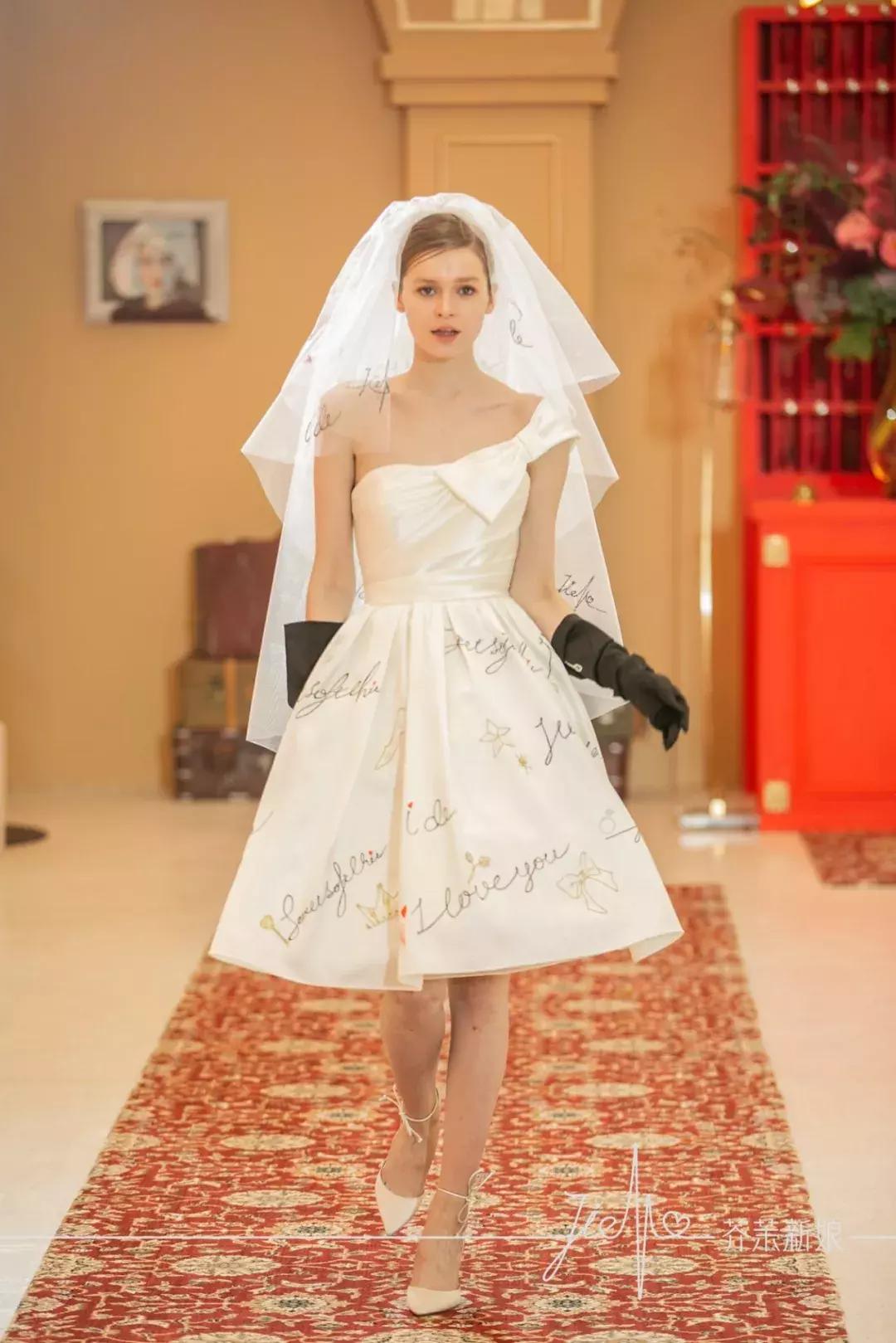 芥茉新娘婚纱品牌介绍,芥末发布会完整视频