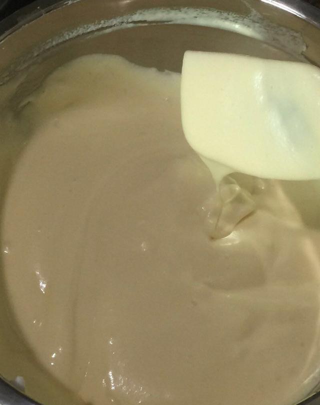 如何做出好看的生日蛋糕,做一个完整的生日蛋糕全过程