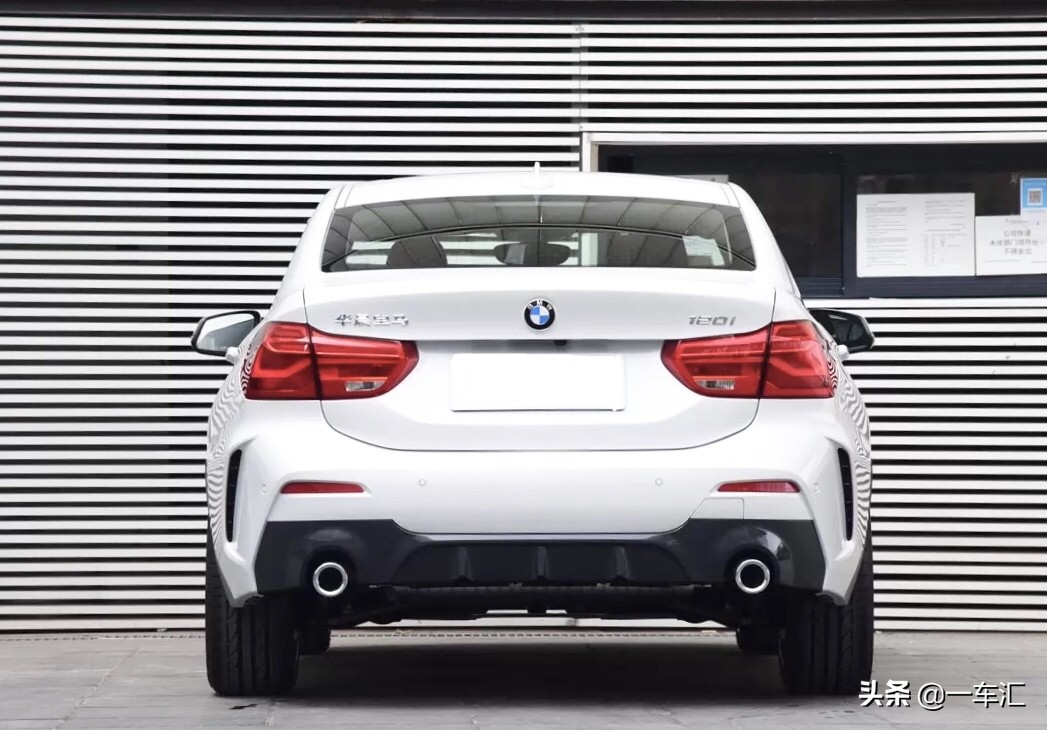 宝马120i领先,宝马120i值不值得购买2023