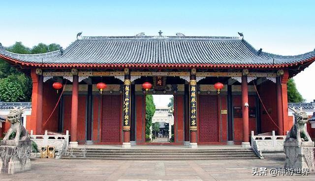 山东曲阜孔府游记,夜游孔子故里曲阜