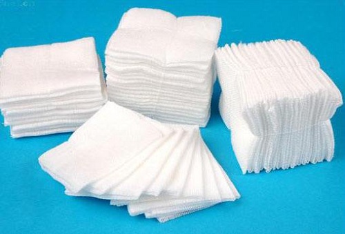 狗狗剪毛剪到肉了,狗狗剪毛剪了一个伤口