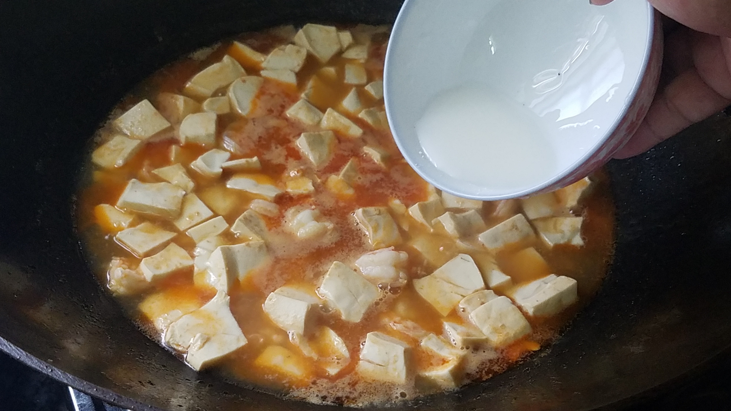 日本豆腐和鱼豆腐虾仁做法,广东虾仁豆腐正宗做法