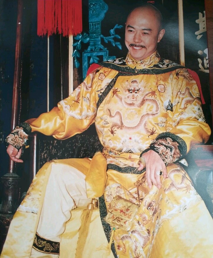 小燕子和塞娅是同学，张铁林喝茶喝出皇阿玛《还珠》幕后你知多少