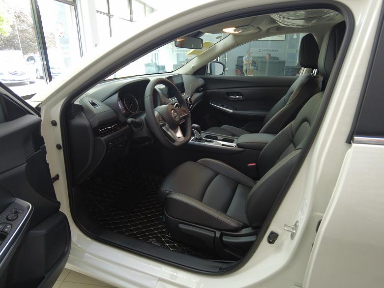 日产轩逸车型介绍高颜值值得信赖,日产新轩逸油耗7.4个油算高吗