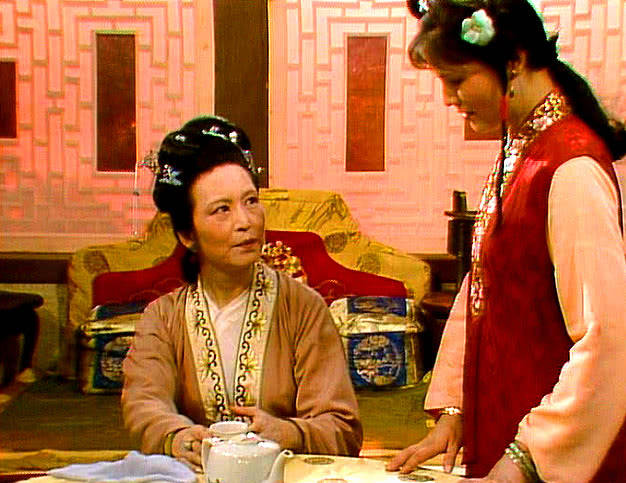 红楼梦里袭人是丫鬟还是通房,红楼梦里的袭人为什么一直没怀孕