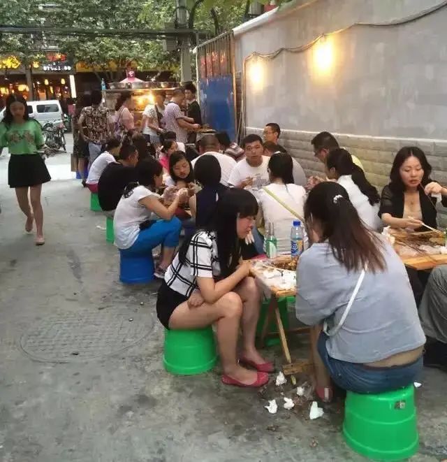 成都串串香火锅简介,成都串串简史