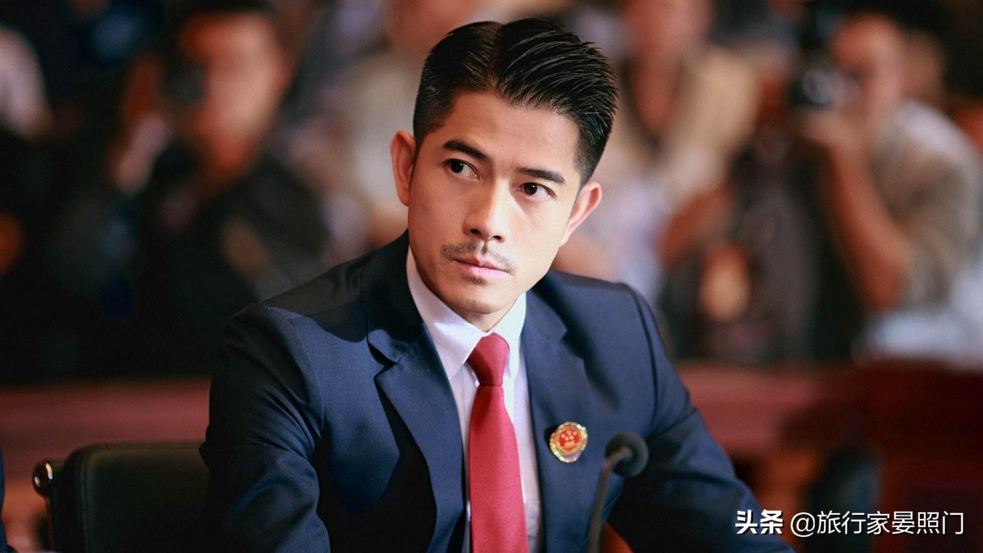 中国十大男明星周星驰,中国电影第一人周星驰