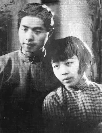 大作家们的520：“我吻了你的来信好几下！”