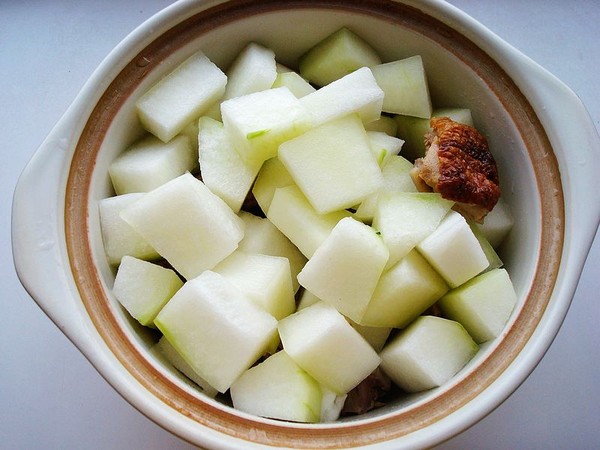 剩下的烤鸭怎么做老鸭汤,吃剩的烤鸭还可以怎么吃