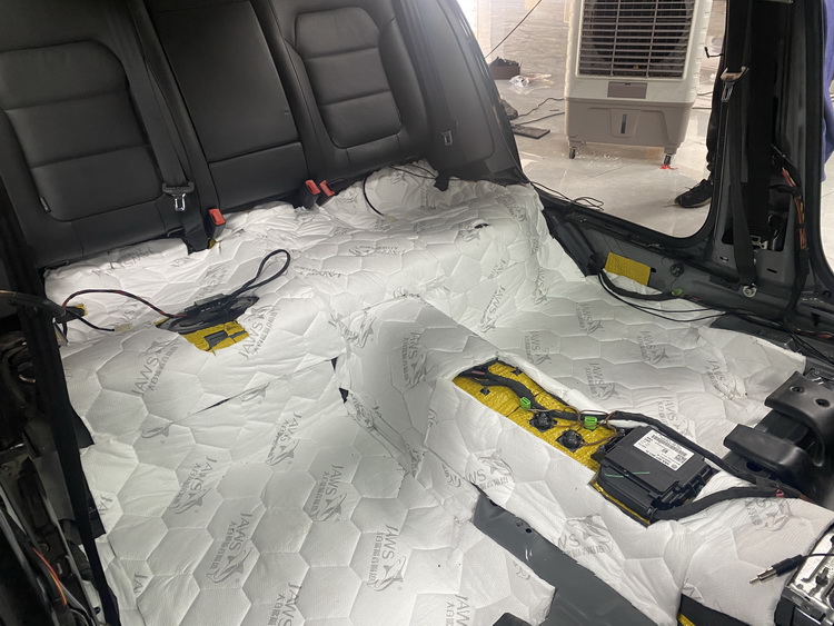 银川元音改汽车音响隔音,迈腾隔音改装银川