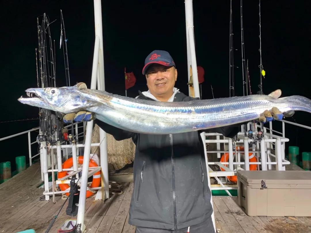 带鱼串钩用几号主线,岸边串钩钓带鱼教学