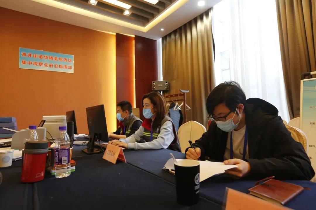 鍙屼簳棣栧煄鍥介檯,棣栧煄鍥介檯鍙屼簳