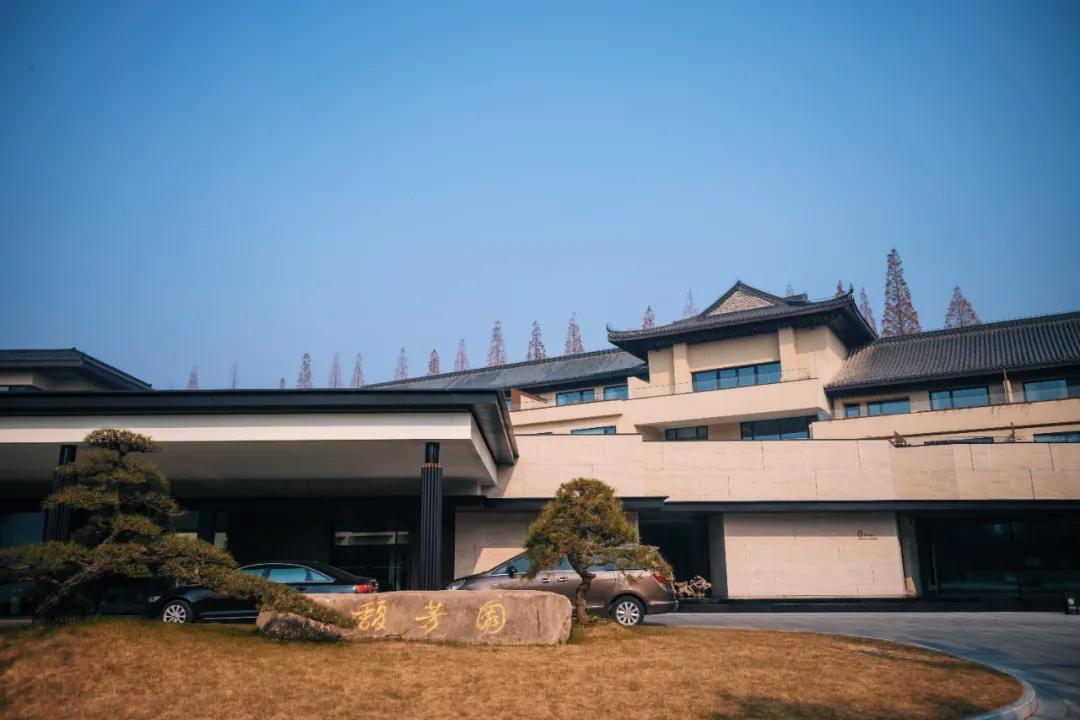 这家国宾馆，简直就好看的不像是国宾馆