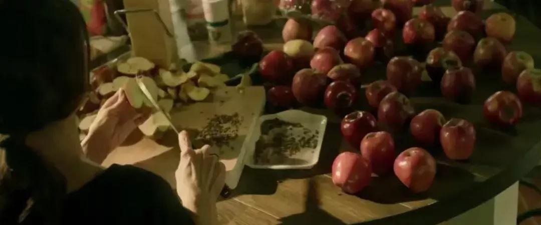 这种东西吃多了真的会得病吗,辟谣朋友圈热传吃柿子中毒