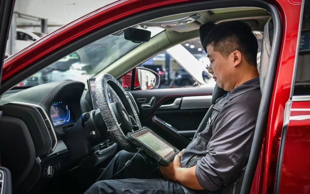 抢先体验新款车,比亚迪全面体验