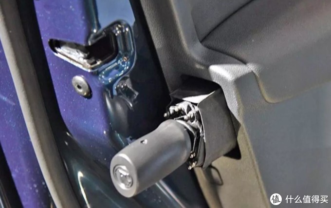 毫无用处的汽车知识篇,汽车无用功能小知识