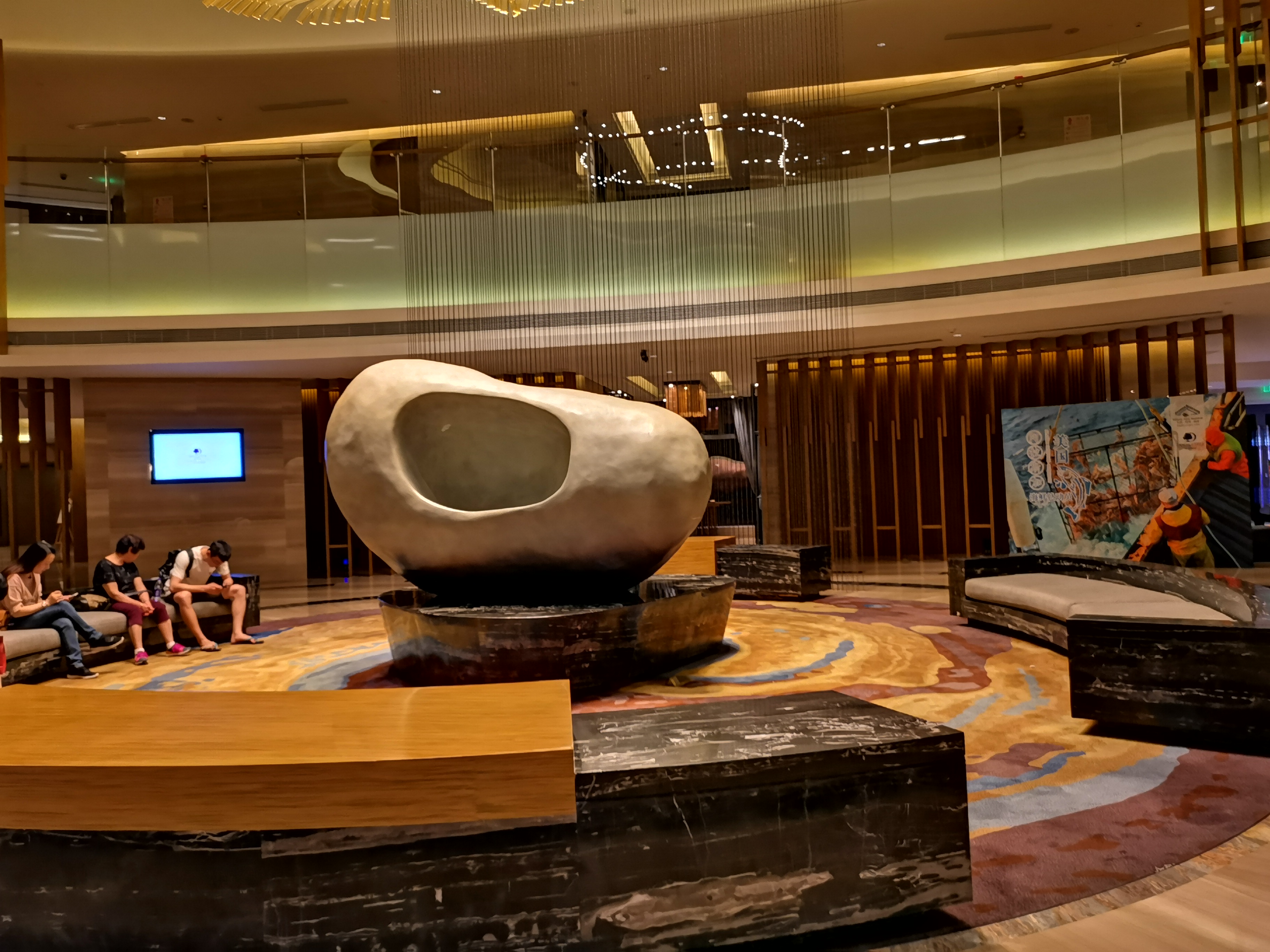 广州汇华希尔顿逸林酒店月饼,广州汇华希尔顿逸林酒店自助餐厅