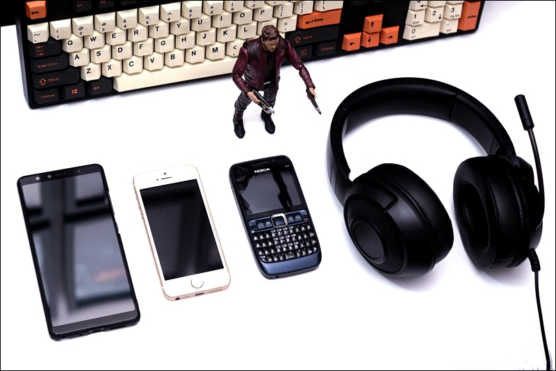 雷蛇入耳式游戏电竞耳机推荐,雷蛇头戴式电竞游戏耳机推荐