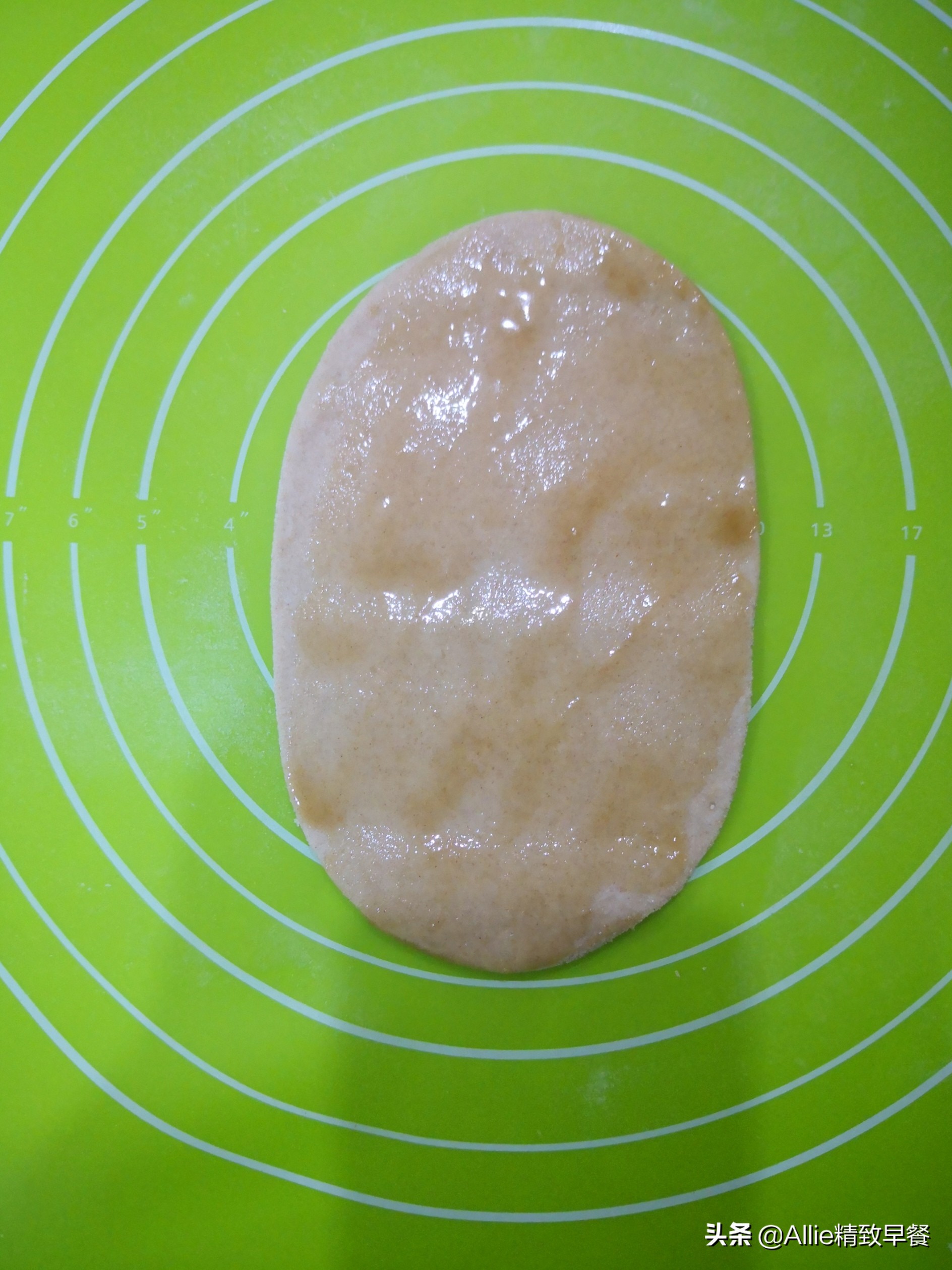 酥酥烧饼正宗做法,五香酥烧饼做法大全