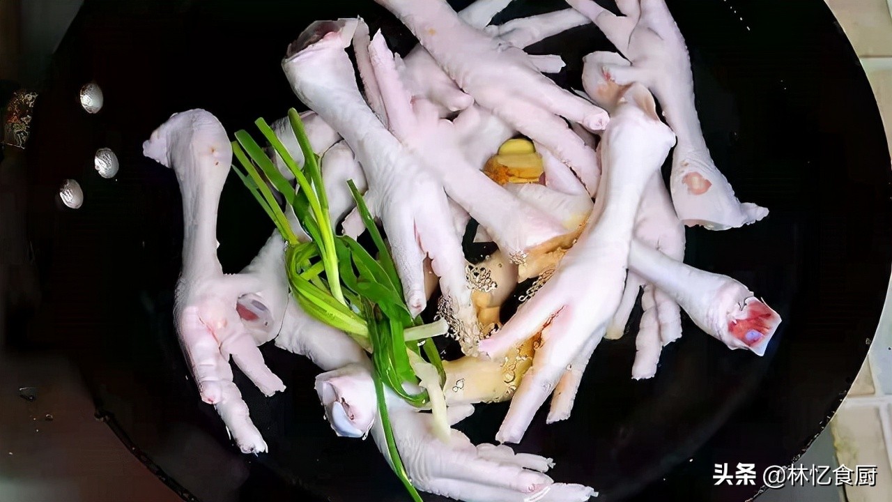 鸡爪怎么去骨快又好吃,鸡爪快速去骨的正宗做法