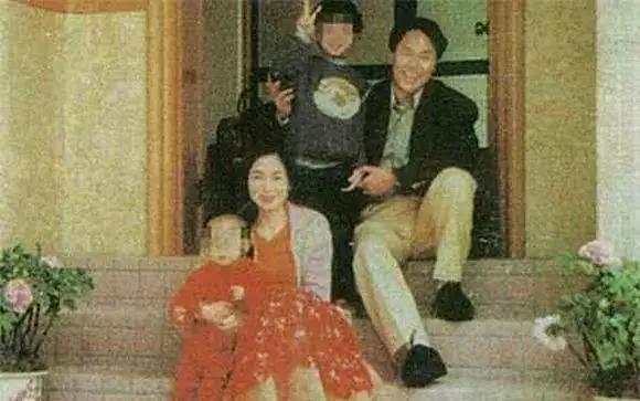 身价1500亿的富豪遭劫持，让我想起10.38亿赎金的香港第一绑架案