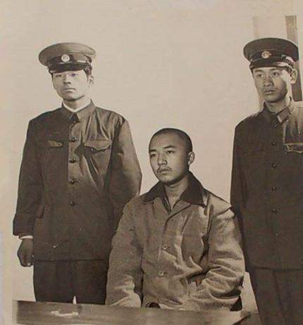 南京博物馆镇馆之宝梅瓶5根金条,5根金条买梅瓶