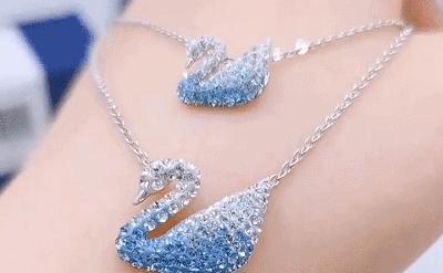 施华洛世奇七夕直播专场限时99米,今年施华洛世奇的爆款