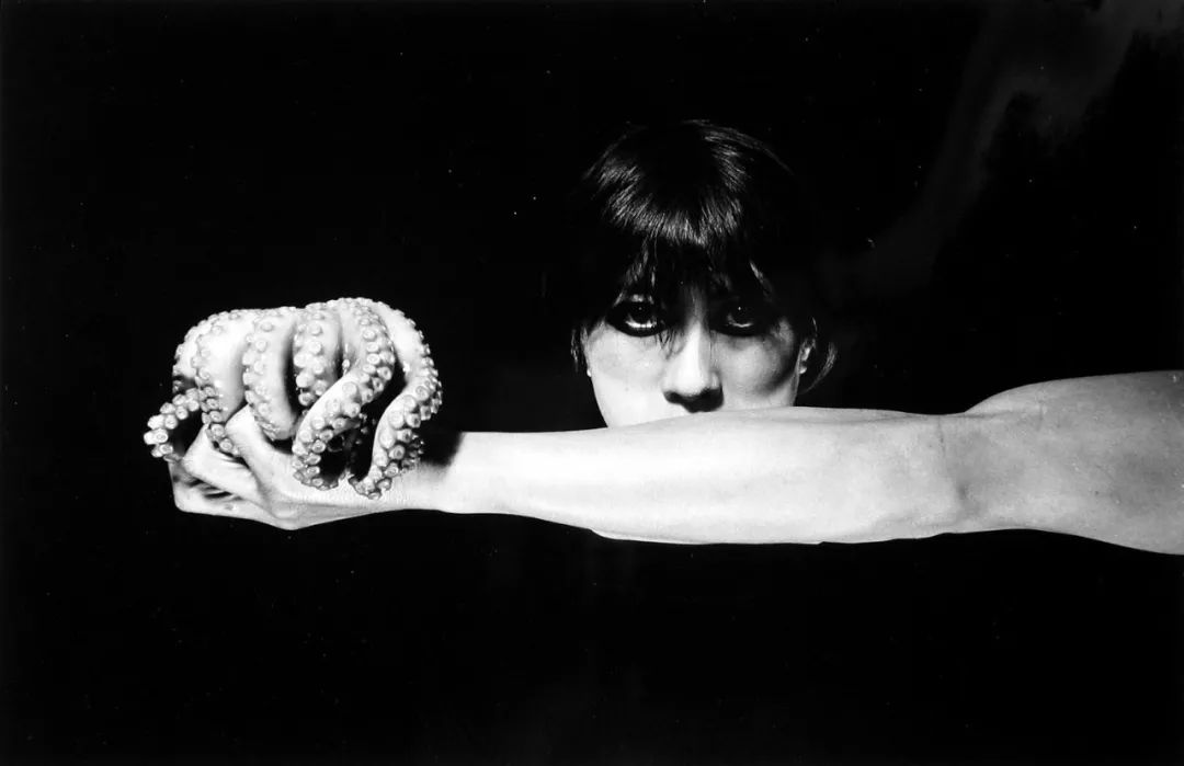 三岛由纪夫青年照,三岛由纪夫奔马图片