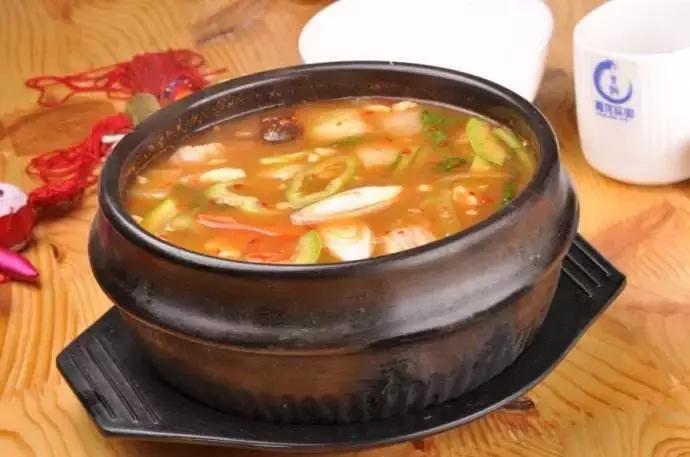 长白山四月旅游穿搭攻略,长白山冬季旅行必打卡攻略