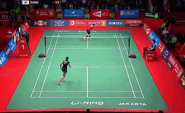 如果羽毛球高远球总被人吊打，十有八九这些技能还没掌握