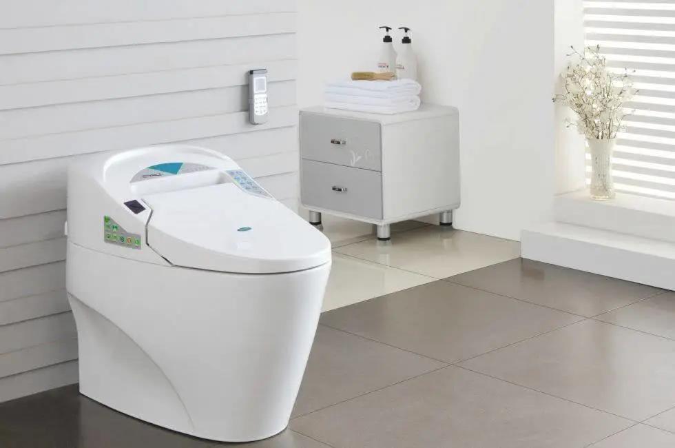 十个冷知识：手机进水了该怎么办？