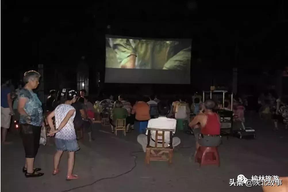 2019陕北榆林过大年!打铁花、转九曲……这个千年古县令人着迷