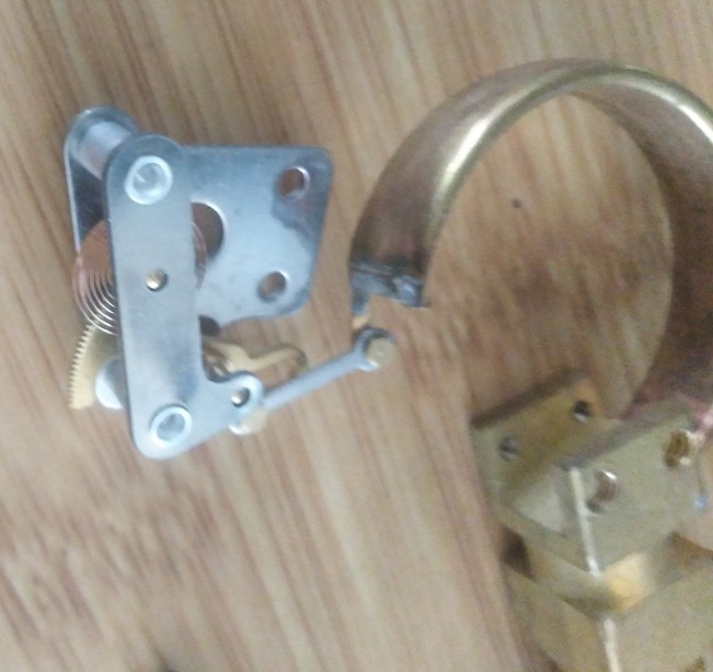 乙炔表各个部位名称,乙炔减压表结构说明