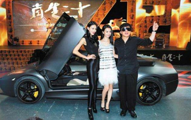 香港武打明星现在坐轮椅的是谁,三位重量级武打巨星