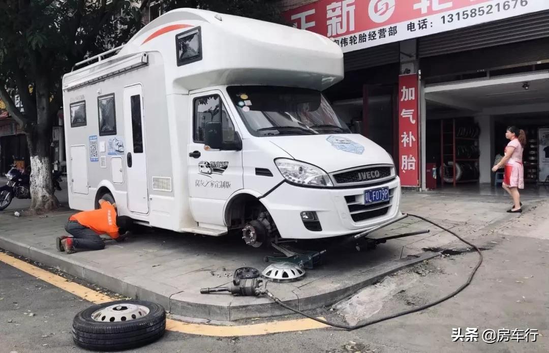 房车换胎的正确方法,房车自驾入门知识