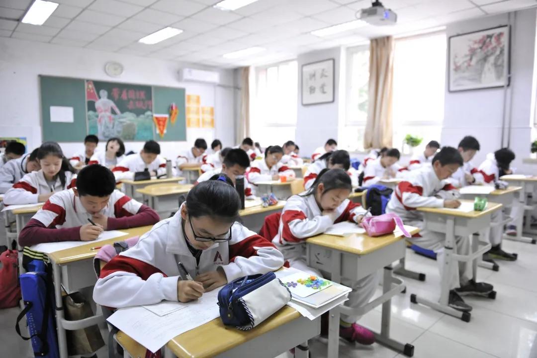 海淀中考第一|在人大附分学习是什么体验？