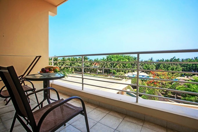 去三亚旅游带泳衣,三亚免税店附近旅游攻略