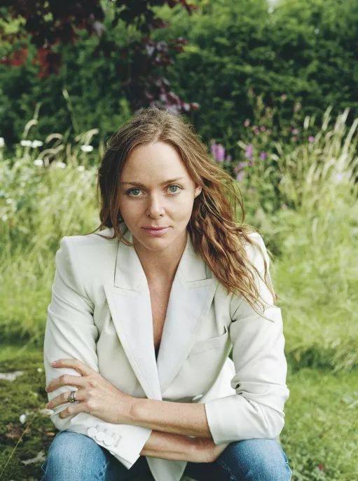 深圳南油高端女装夏装,深圳南油女装最新行情