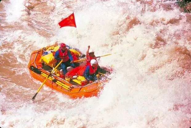 中国足球队流泪视频,中国足球队痛哭视频