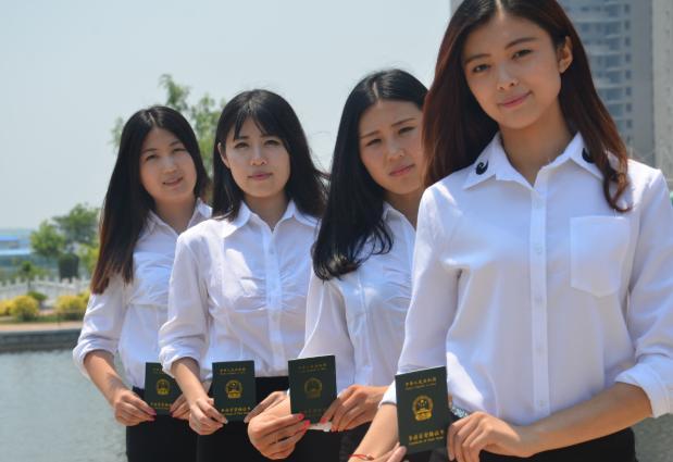 理科女生高薪专业,女生未来就业前景好薪酬高的专业